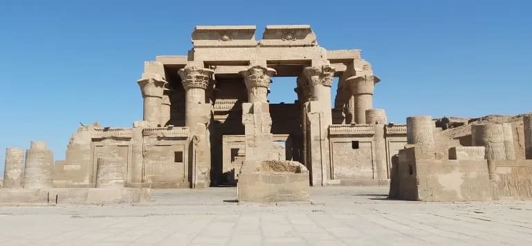 Templo de Kom Ombo — Visita del Crucero por el Nilo de 3 Noches y 4 Días